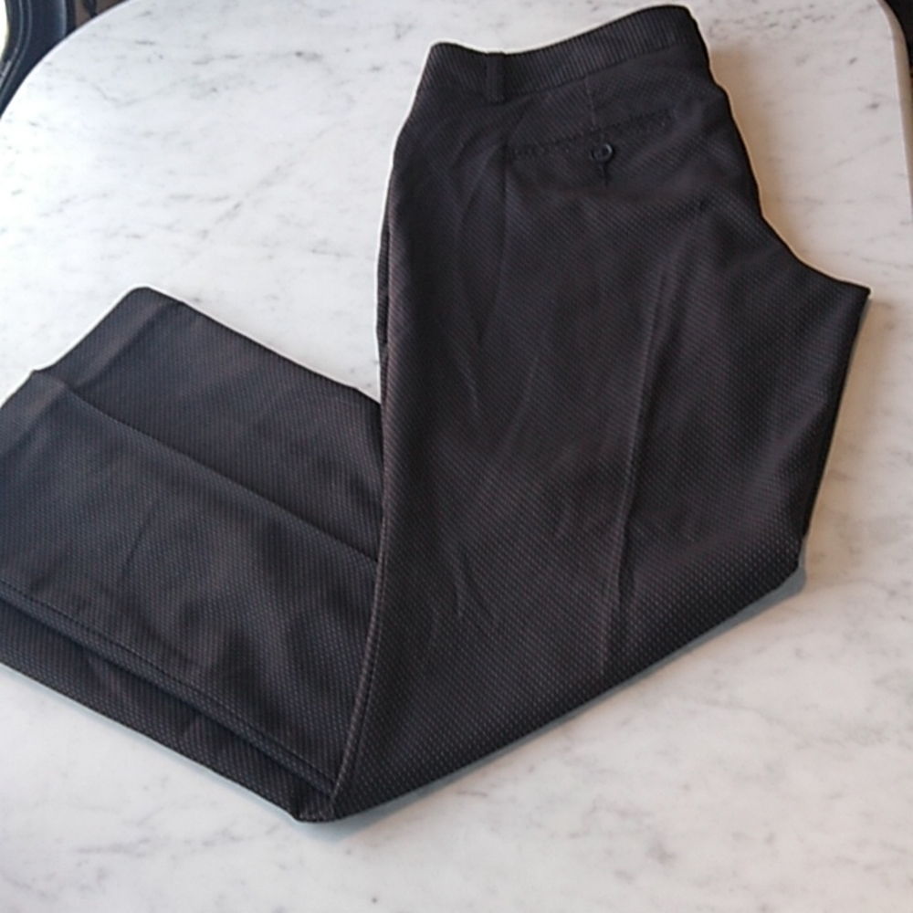 Worthington pants size 8 petite Black with white dots